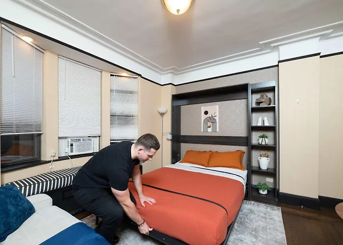 Premier Walking Distance To Times Square Condo Ny